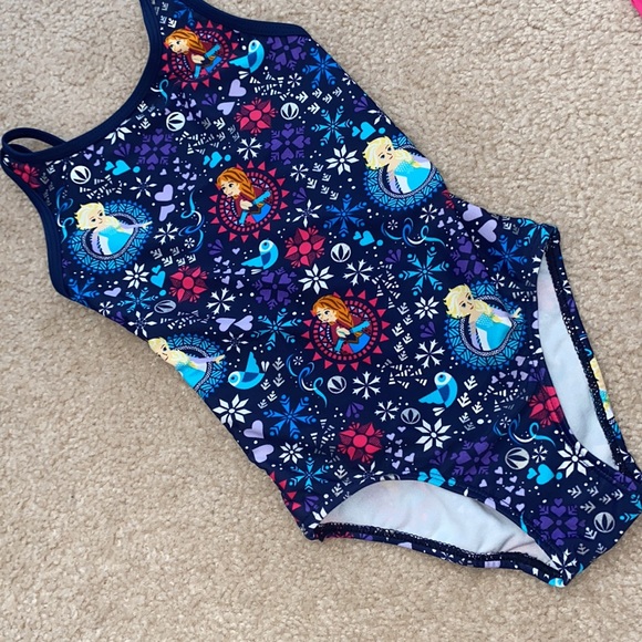 Disney Frozen swim - Picture 2 of 7